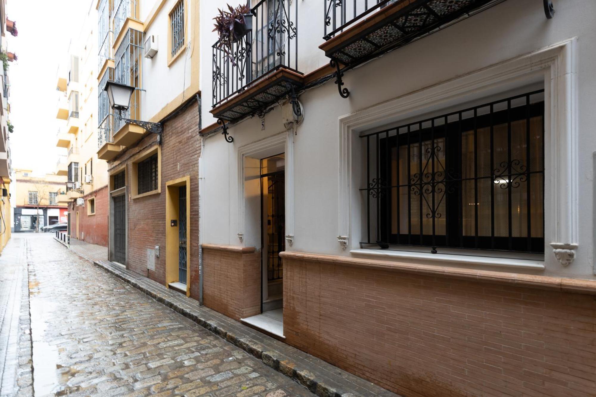 Encantador Con Patio En Macarena Apartamento Sevilla