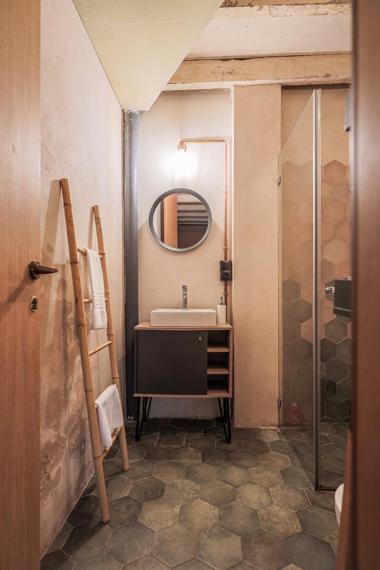 Apartamento Encantador Con Patio En Macarena